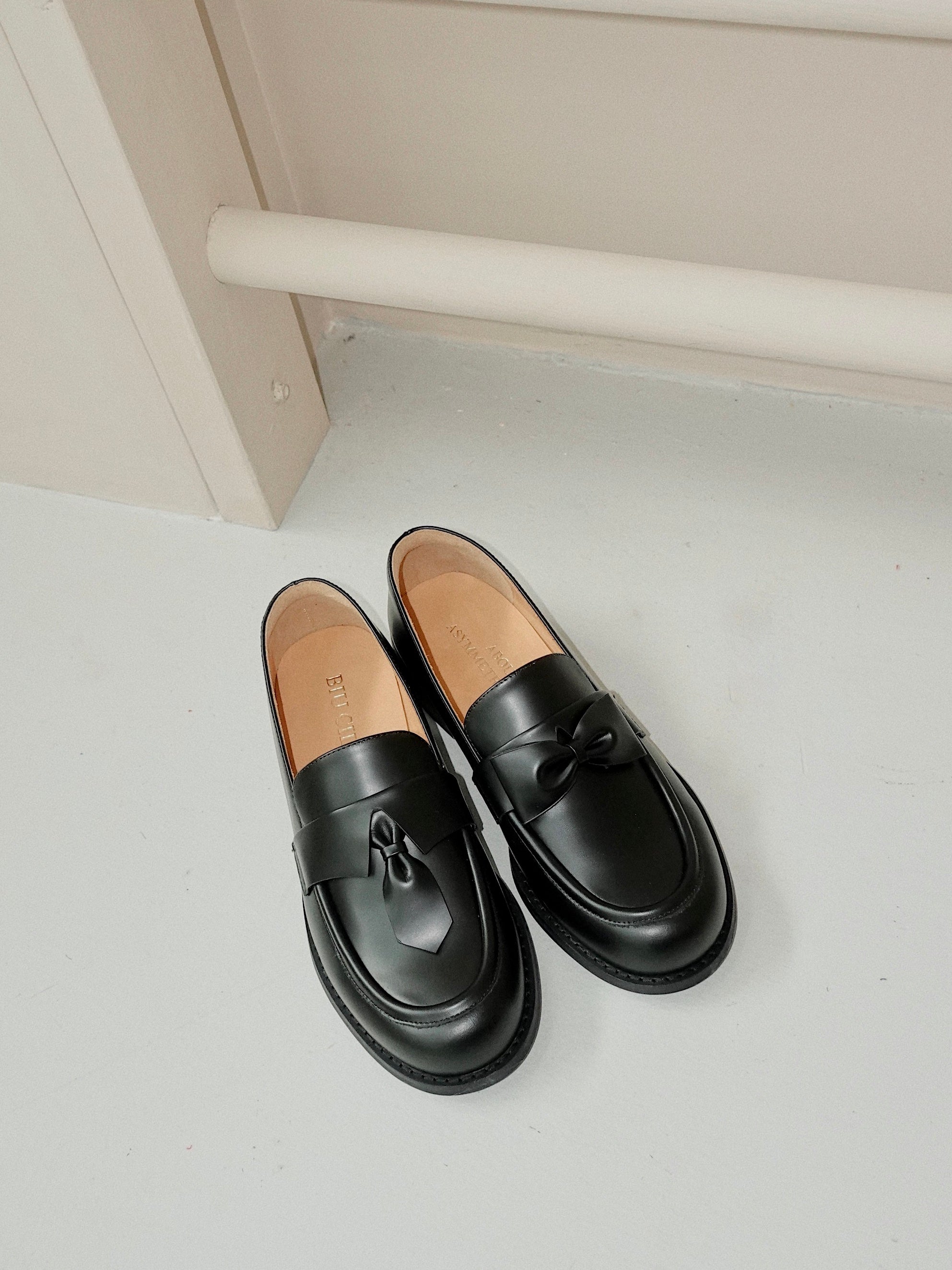 "Paradox Loafer" Women's Asymmetric Leather Loafers in Black